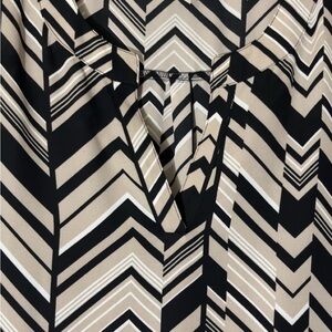 Chevron Pattern Blouse in Black and Tan